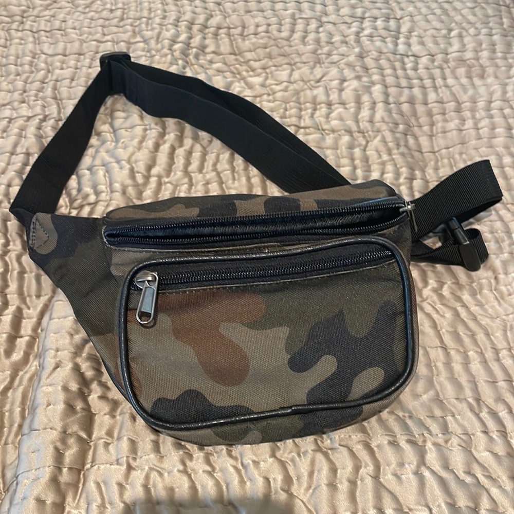Camouflage Fanny Pack